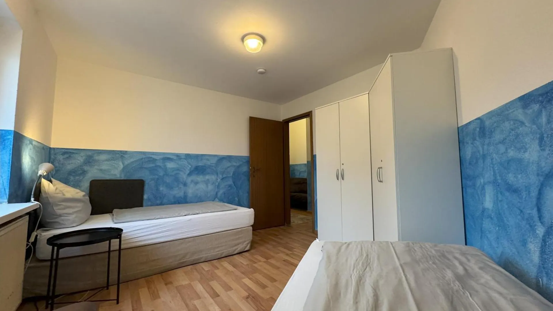 M M Central Apartments Gruppen, Handwerker Und Monteure Budget Berlin