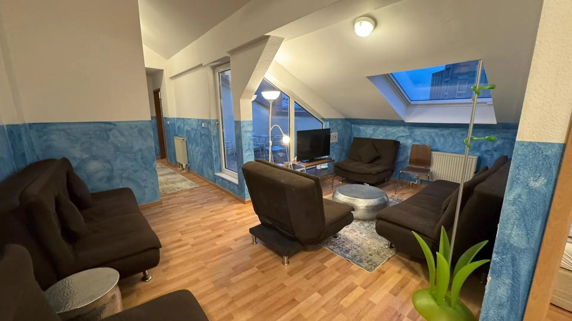 M M Central Apartments Gruppen, Handwerker Und Monteure Budget Berlin